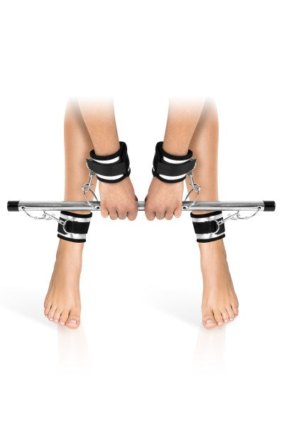 Fetish Tentation - Barra Costrittiva con 4 Manette - Nero