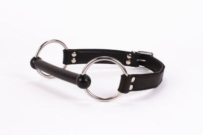Parte superiore in morbida pelle di vitello e imbottitura in pelle di agnello con bocchino in silicone nero