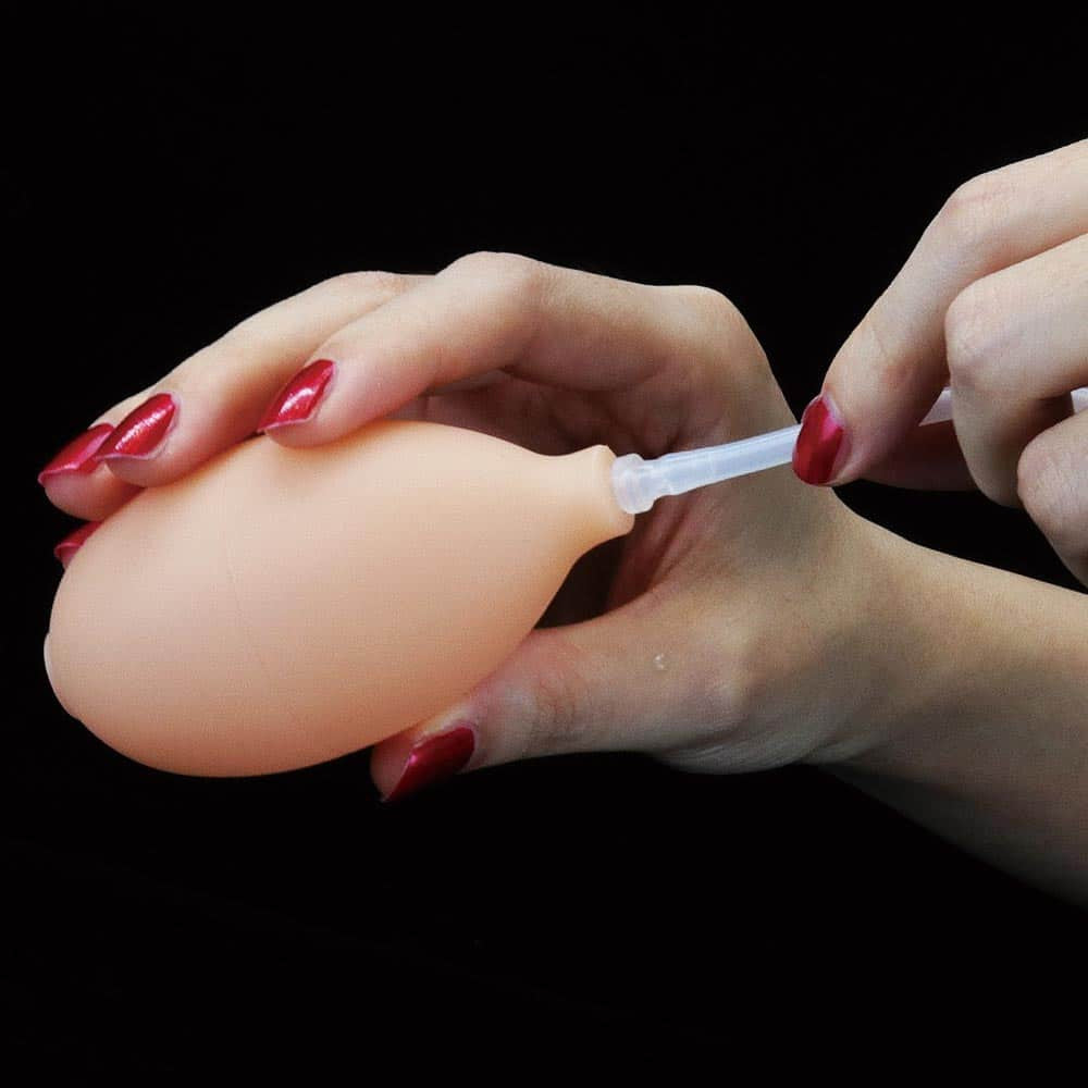Pene morbido da 8" con eiaculazione e testicoli in carne